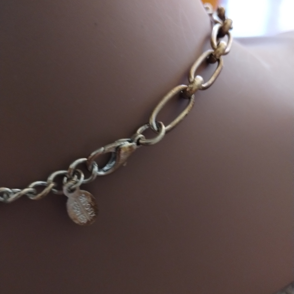 SALE: Vintage-Inspired Costume Jewelry Necklace - 5 for $25 Deal! - Picture 4 of 7